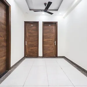 Collection O Leaf Residency Hotel